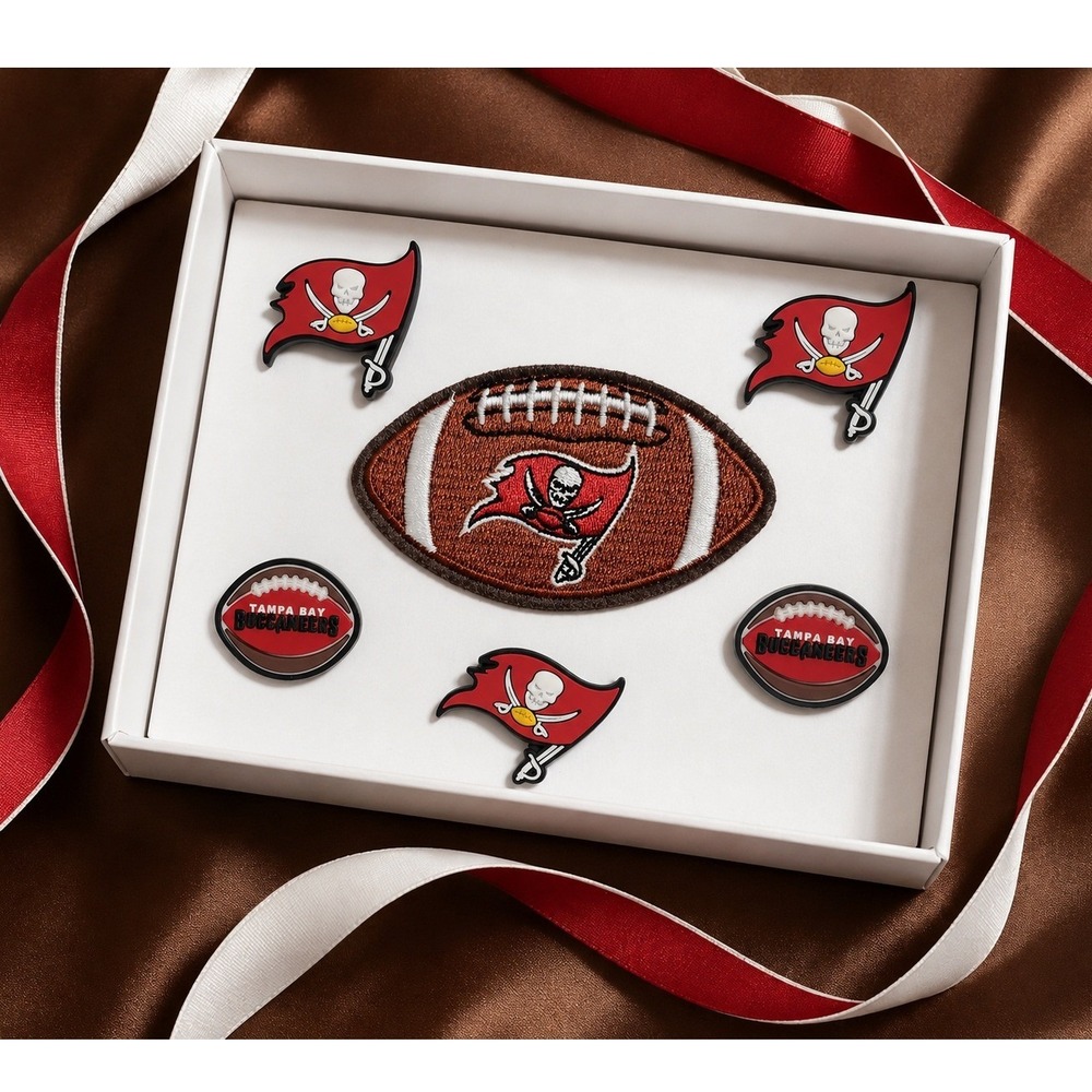 Tampa Bay Buccaneers Iron-On Patch and 5‎ Croc Shoe Charms Set New